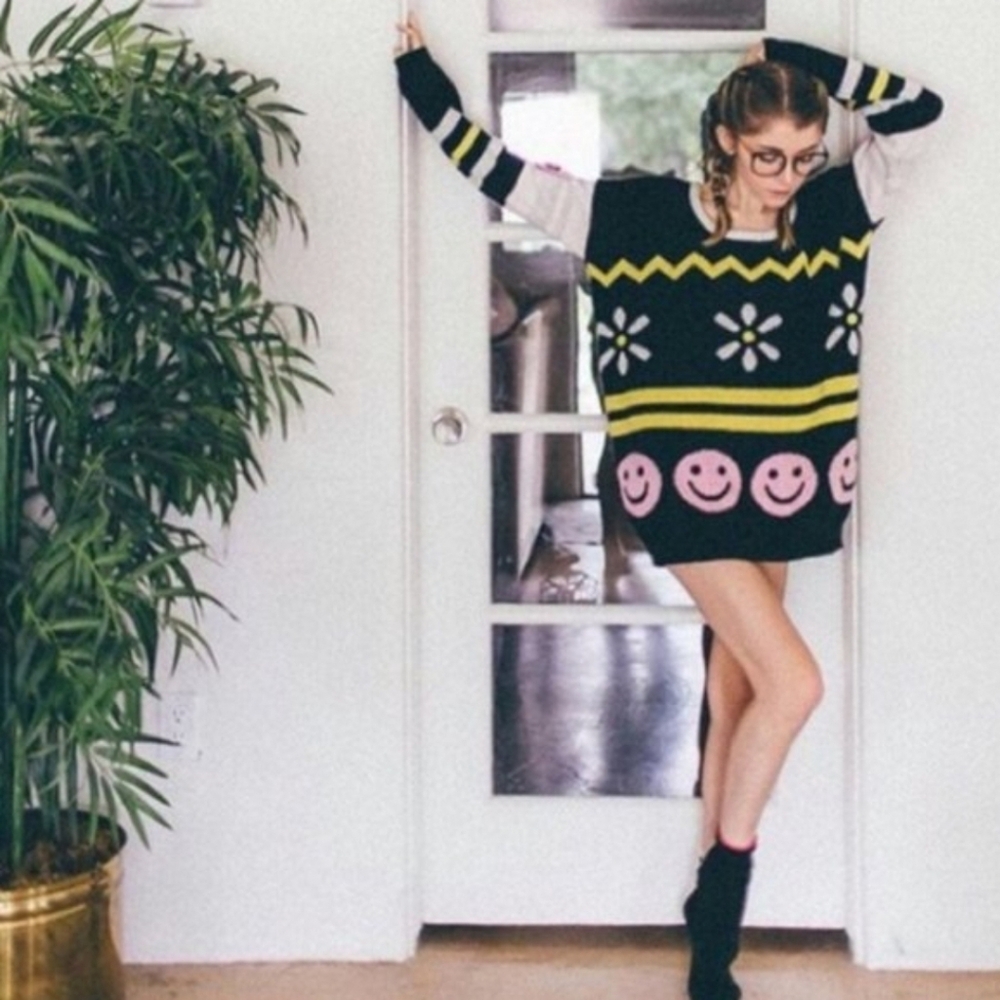 Mink Pink Smiley Sweater Oversized Chunky Graphic Knit
